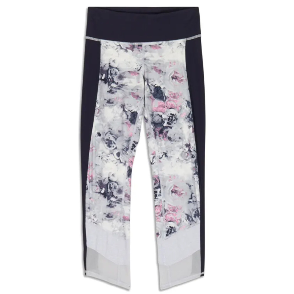 Women's lululemon If You'Re Lucky Crop Size 6